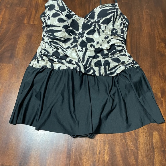 Swim suit size L